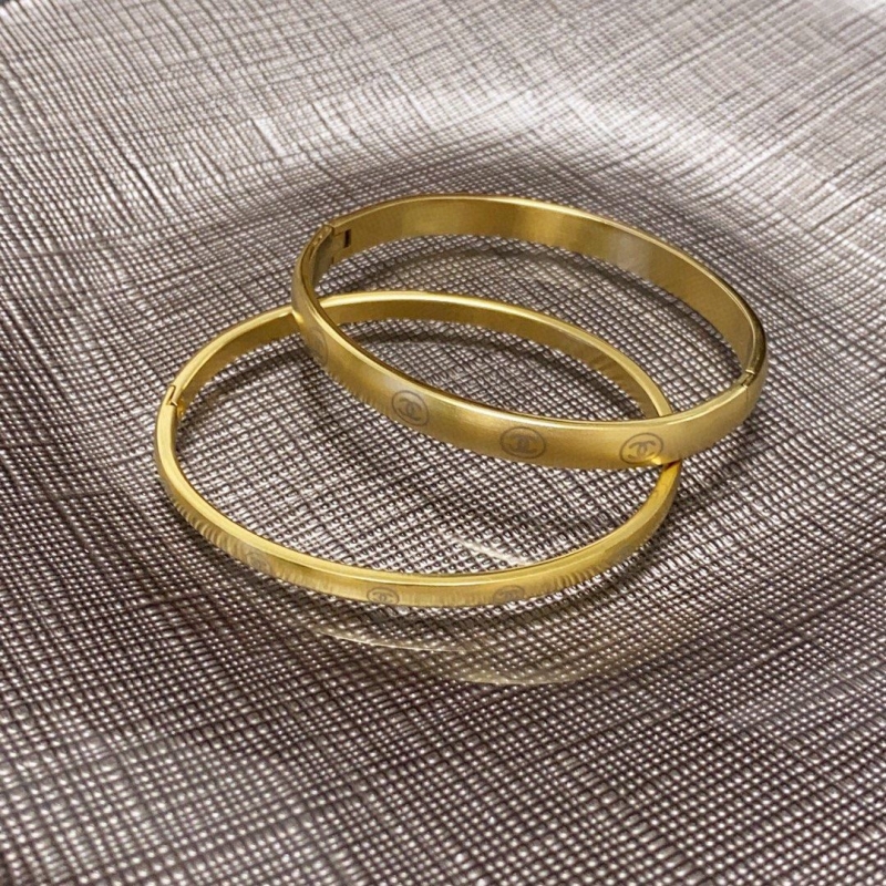 Ch**el bracelets